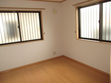 detached 宮城県東松島市赤井字川前四番

地図を見る