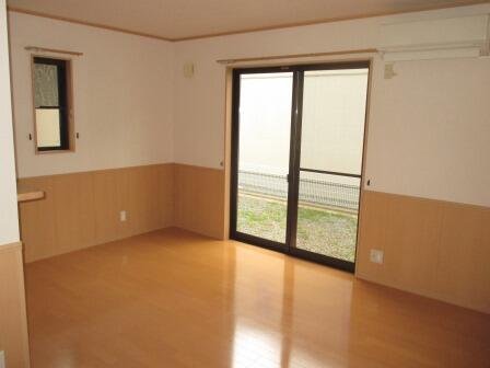 detached 宮城県東松島市赤井字川前四番

地図を見る