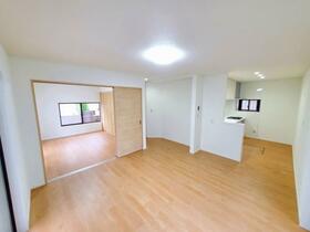 埼玉県川口市長蔵3丁目