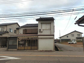 富山県氷見市窪