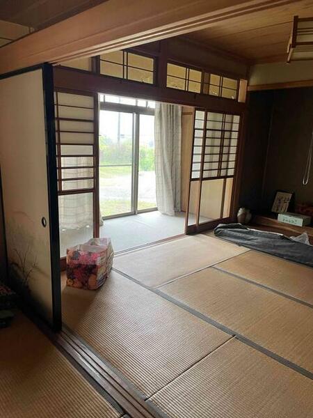 detached 群馬県みどり市大間々町塩原

地図を見る