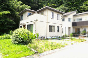 静岡県裾野市富沢
