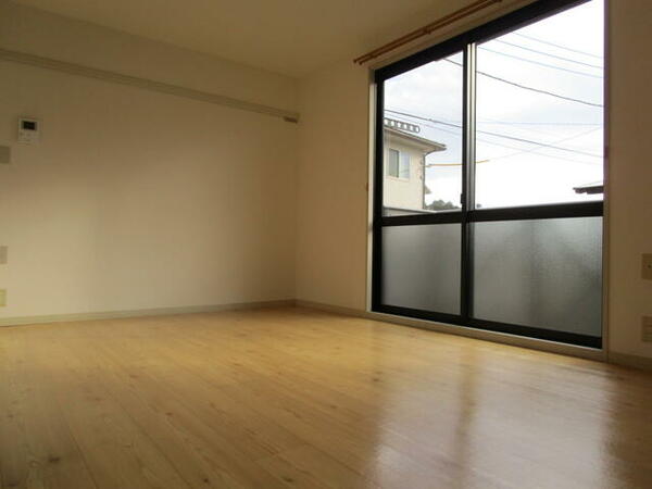 apartment 茨城県高萩市大字島名
地図を見る