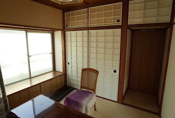 detached 東京都立川市若葉町３丁目

地図を見る