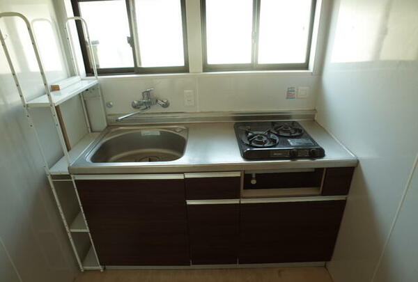 detached 東京都立川市若葉町３丁目

地図を見る