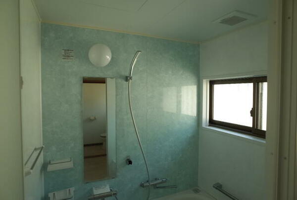 detached 東京都立川市若葉町３丁目

地図を見る