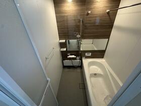 東京都杉並区上荻3丁目