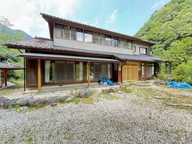 山梨県南巨摩郡南部町成島