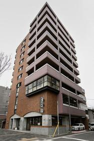 京都府京都市中京区油小路通御池下る式阿弥町