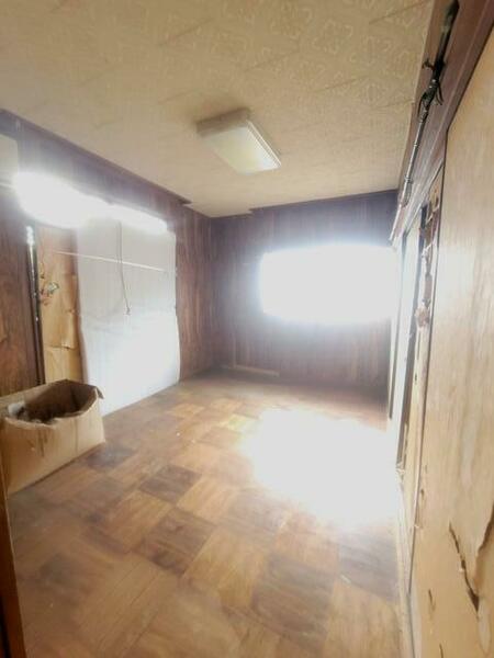 detached 群馬県みどり市笠懸町鹿

地図を見る