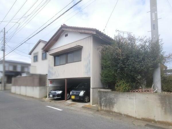 detached 群馬県みどり市笠懸町鹿

地図を見る