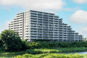 シャリエ大岡公園アクアステージ
