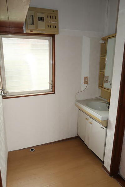 detached 埼玉県比企郡吉見町大字南吉見

地図を見る