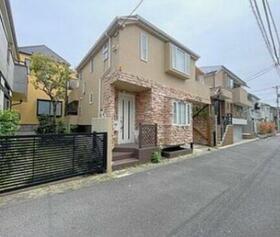 東京都文京区西片２丁目