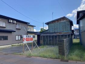山形県東置賜郡川西町大字上小松