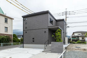 福岡県福岡市早良区重留７丁目