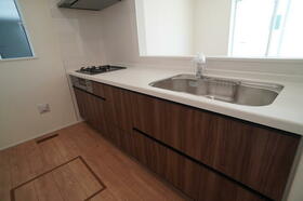 福岡県福岡市早良区重留１丁目