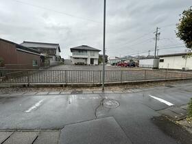 愛知県あま市七宝町鷹居３丁目
