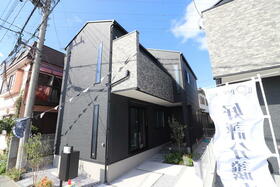 埼玉県草加市手代３丁目