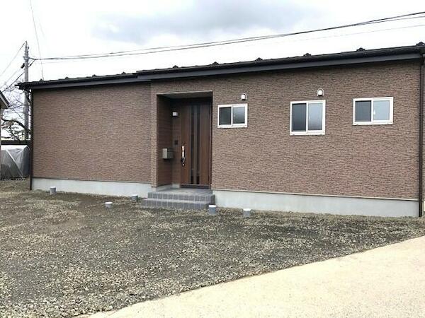 detached 秋田県秋田市寺内高野

地図を見る
