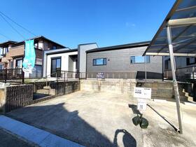 三重県四日市市あがたが丘１丁目