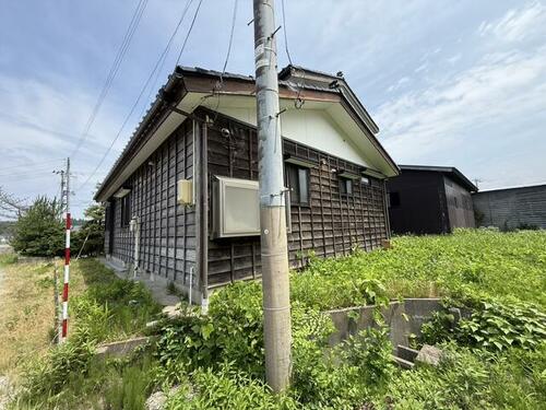 detached 新潟県柏崎市西山町新保