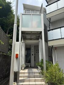 愛知県名古屋市昭和区広路町字石坂