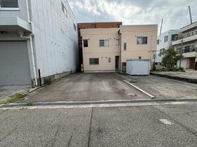 富山県富山市北新町１丁目