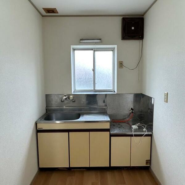 apartment 山形県西置賜郡白鷹町大字荒砥乙１０２７－３５