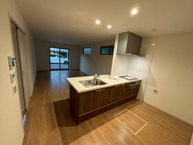 京都府長岡京市井ノ内南内畑