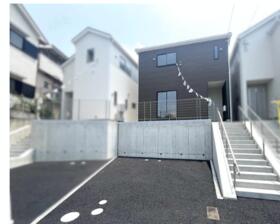 大阪府枚方市長尾西町３丁目