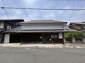 滋賀県近江八幡市鍵之手町