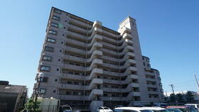 三重県四日市市万古町