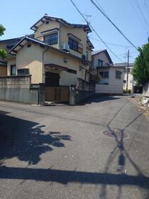 京都府京都市右京区花園岡ノ本町