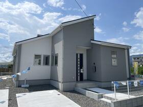 佐賀県小城市三日月町長神田