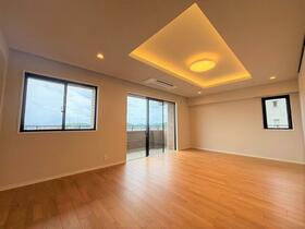 神奈川県横浜市中区本牧原