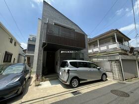 東京都世田谷区上馬３丁目