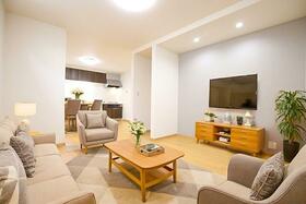 東京都八王子市加住町2丁目