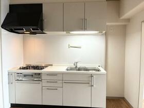 兵庫県神戸市東灘区御影石町１丁目