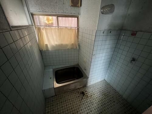 detached 佐賀県唐津市鎮西町名護屋