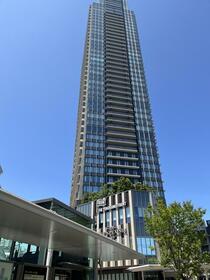 ＴＨＥ　ＹＯＫＯＨＡＭＡ　ＦＲＯＮＴ　ＴＯＷＥＲ