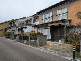 三重県亀山市関町新所