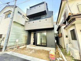 東京都江戸川区西一之江３丁目