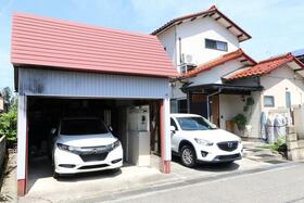 石川県白山市千代野西２丁目