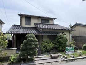 富山県高岡市角