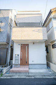 東京都葛飾区新小岩１丁目