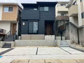 愛知県岡崎市鴨田町字山畔