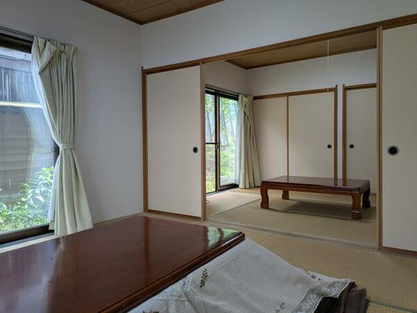 apartment 群馬県吾妻郡草津町大字草津
地図を見る