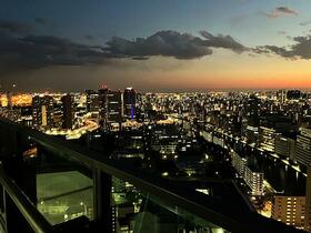 東京都港区港南４丁目