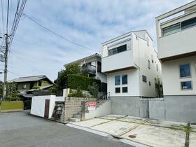 神奈川県鎌倉市七里ガ浜２丁目